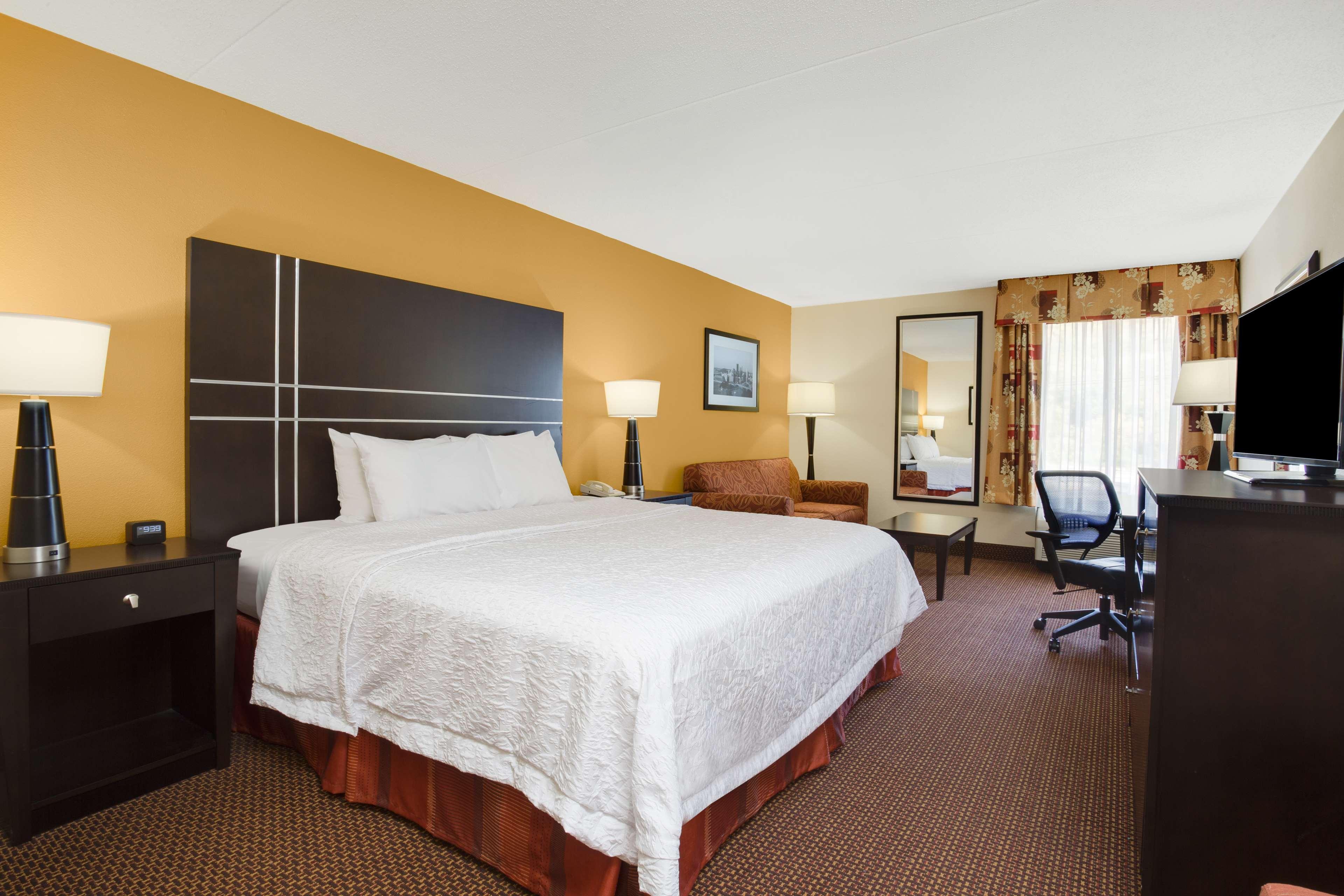Hampton Inn Pittsburgh/West Mifflin Exterior photo